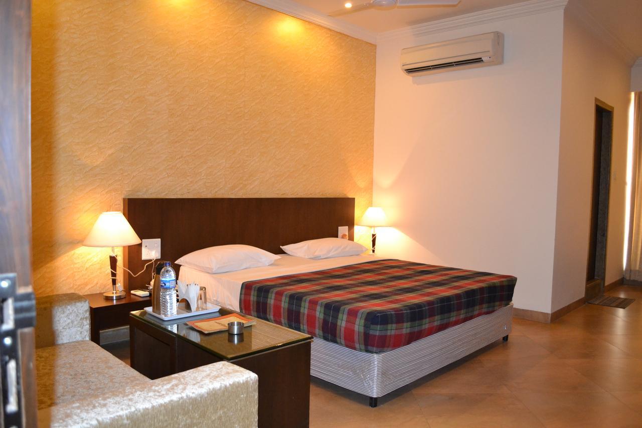 Hotel Ashish International Bhilai Habitación foto